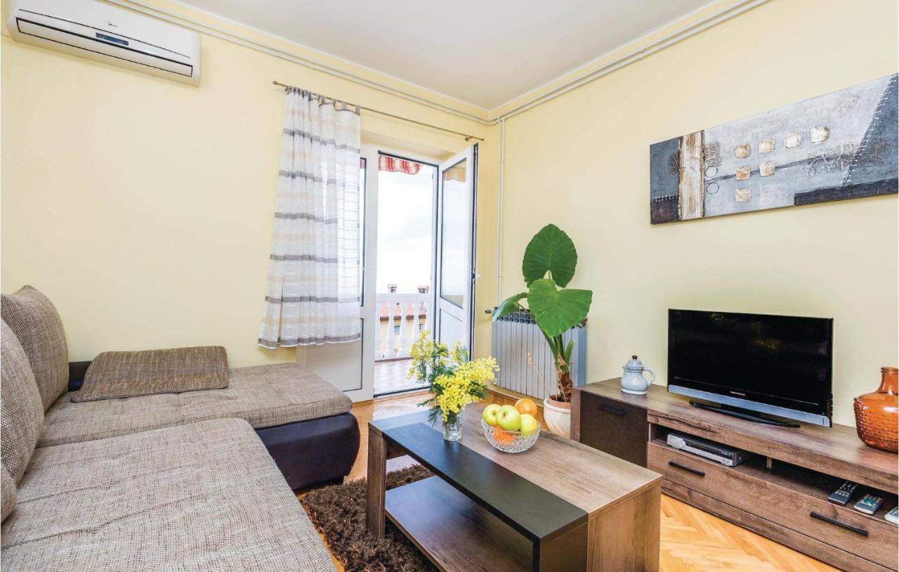 Lovely Apartment In Matulji With Kitchen Экстерьер фото