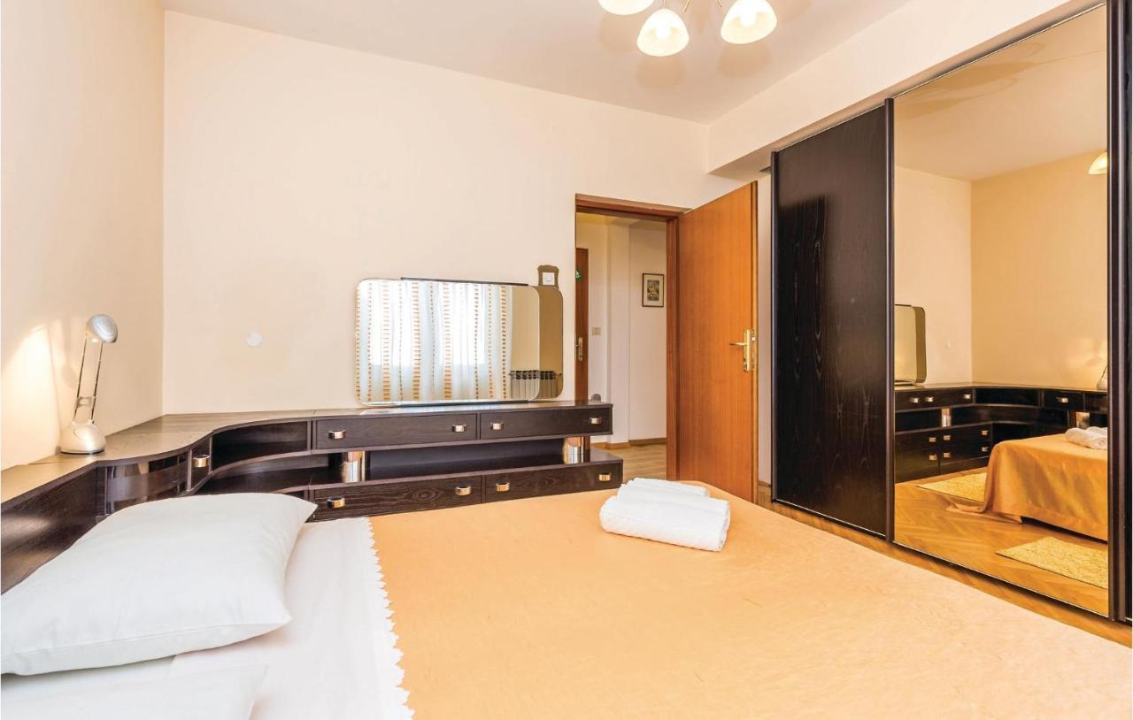 Lovely Apartment In Matulji With Kitchen Экстерьер фото